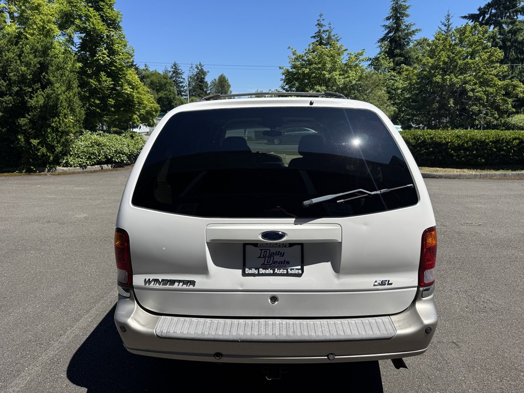 2003 Ford Windstar Image 10