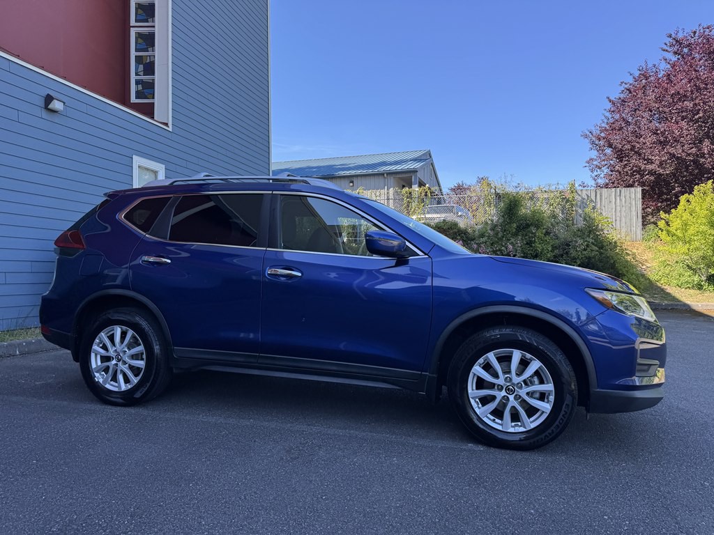 2019 Nissan Rogue Image 2