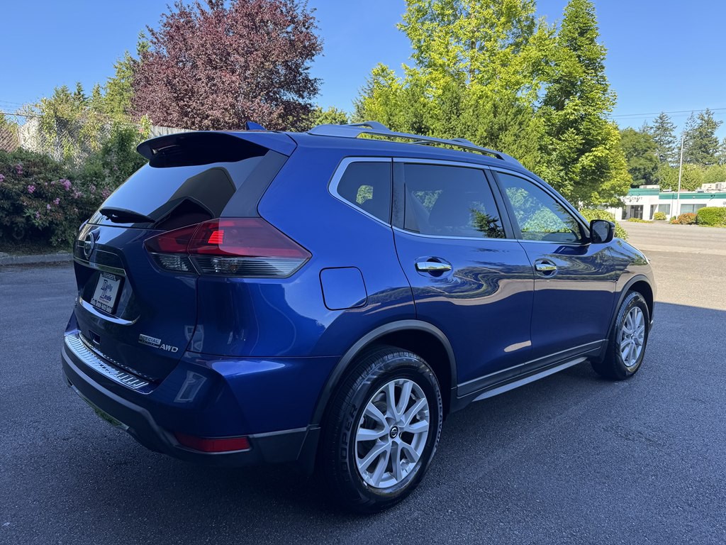 2019 Nissan Rogue Image 3
