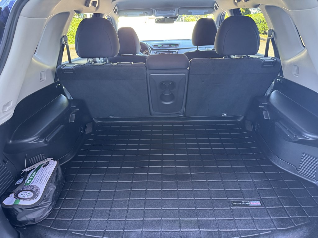 2019 Nissan Rogue Image 22