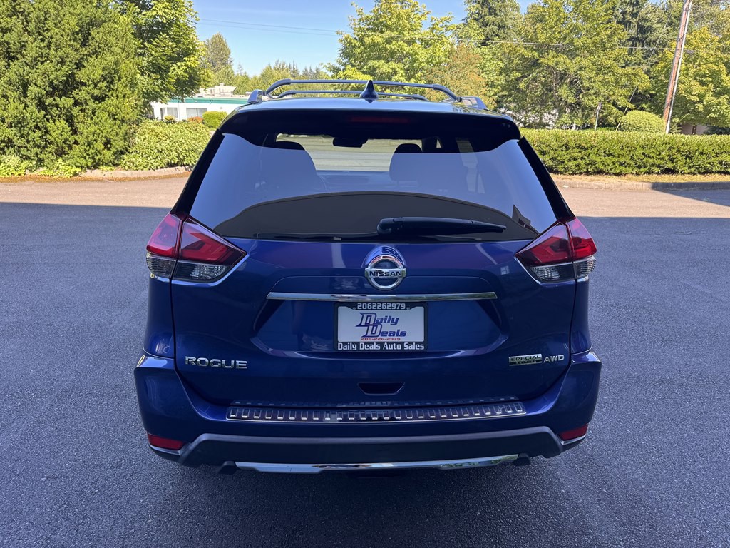2019 Nissan Rogue Image 9