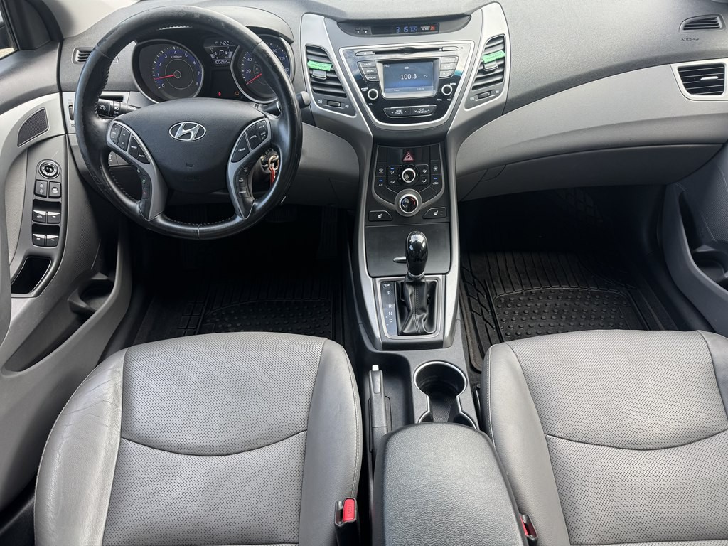 2015 Hyundai Elantra Image 12