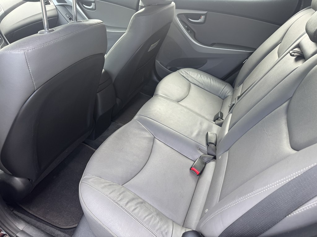 2015 Hyundai Elantra Image 15
