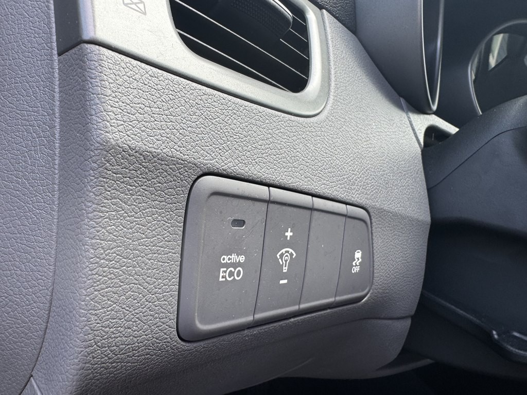2015 Hyundai Elantra Image 20