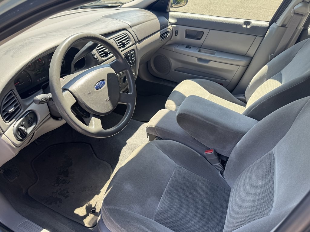 2006 Ford Taurus Image 14
