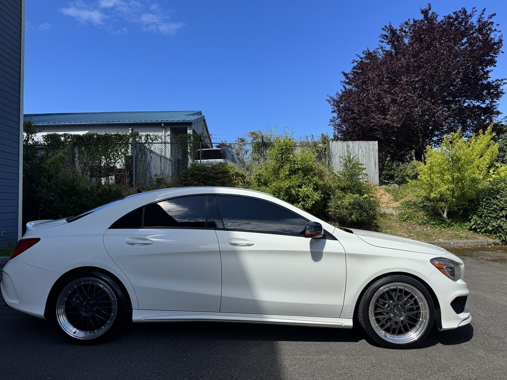 2016 Mercedes-Benz CLA-Class Image 2