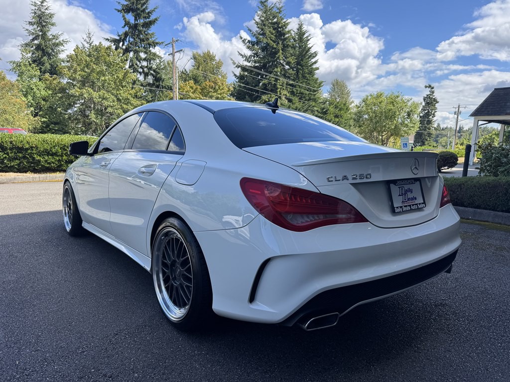 2016 Mercedes-Benz CLA-Class Image 4
