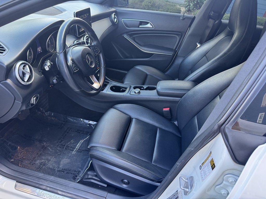 2016 Mercedes-Benz CLA-Class Image 20