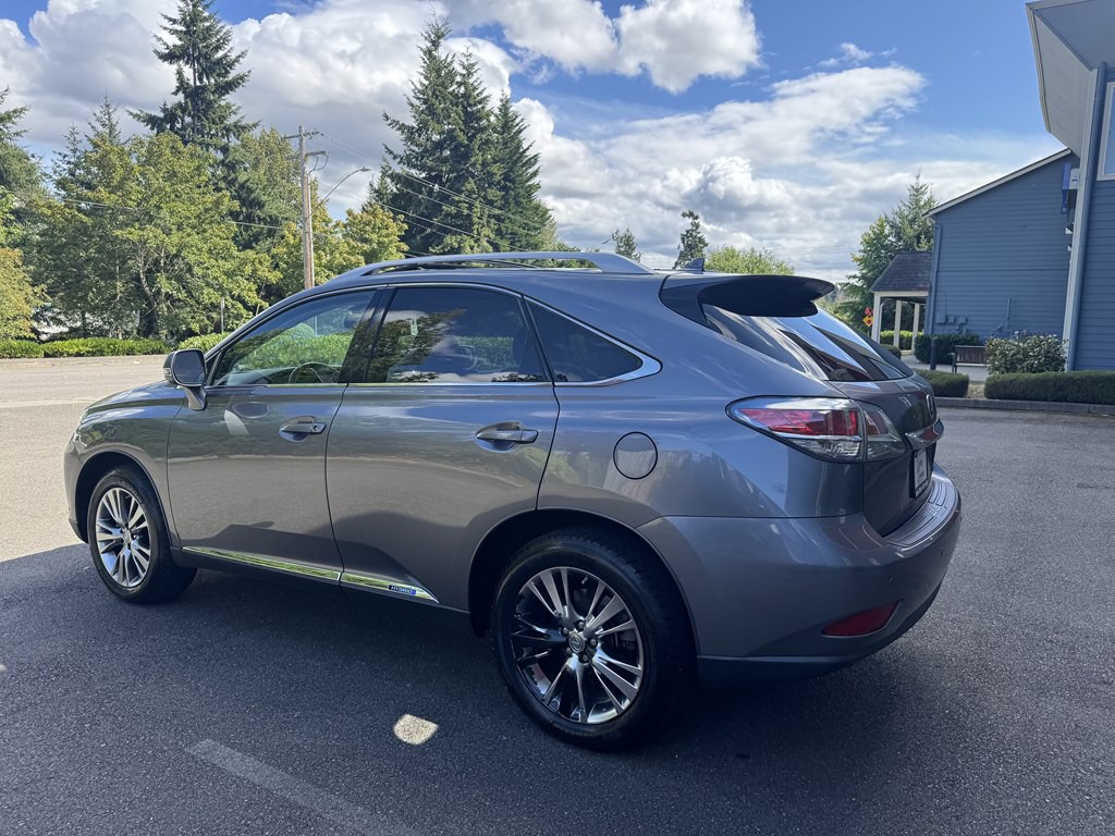 2013 Lexus RX 450h Image 6
