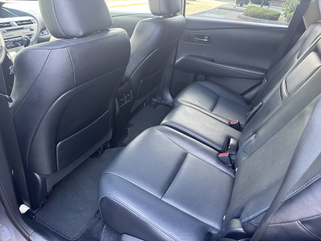 2013 Lexus RX 450h Image 16