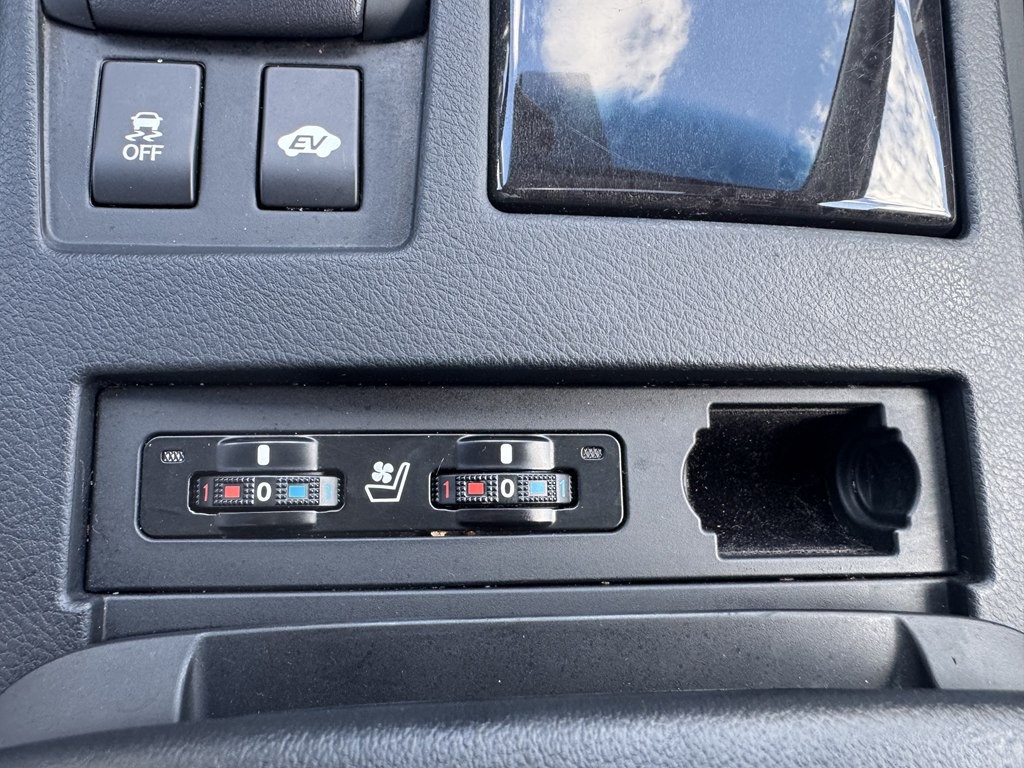 2013 Lexus RX 450h Image 20