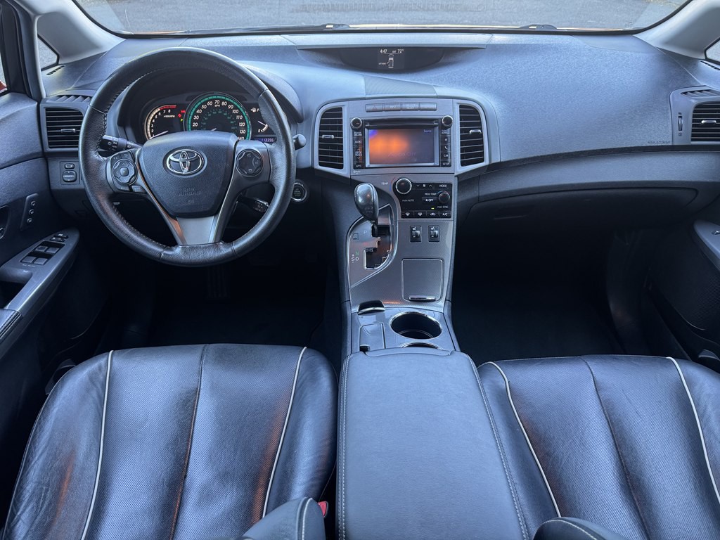2013 Toyota Venza Image 13
