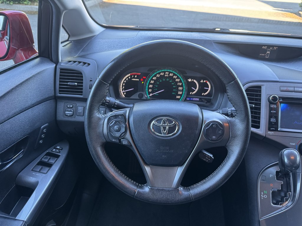 2013 Toyota Venza Image 18