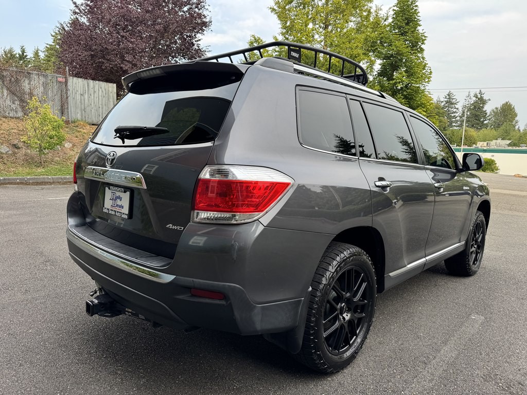 2013 Toyota Highlander Image 3