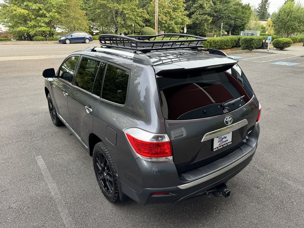 2013 Toyota Highlander Image 11