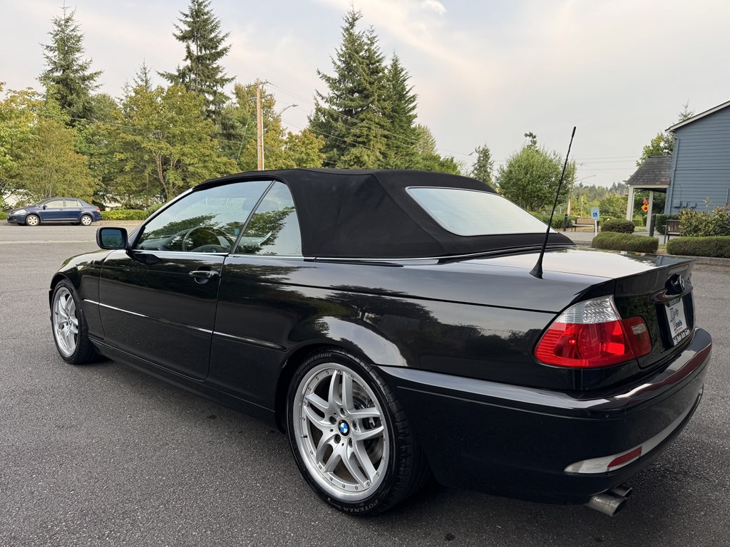 2005 BMW 3 Series Image 5