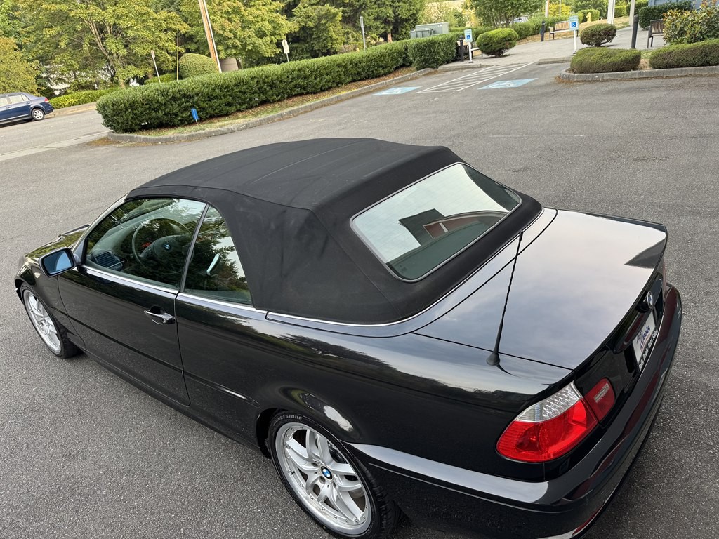 2005 BMW 3 Series Image 9