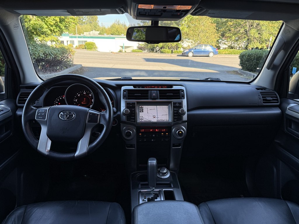 2010 Toyota 4Runner Image 10