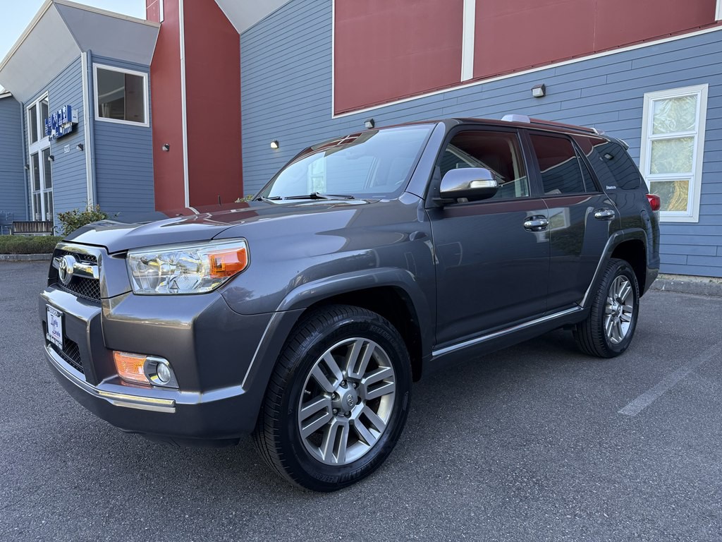 2010 Toyota 4Runner Image 4