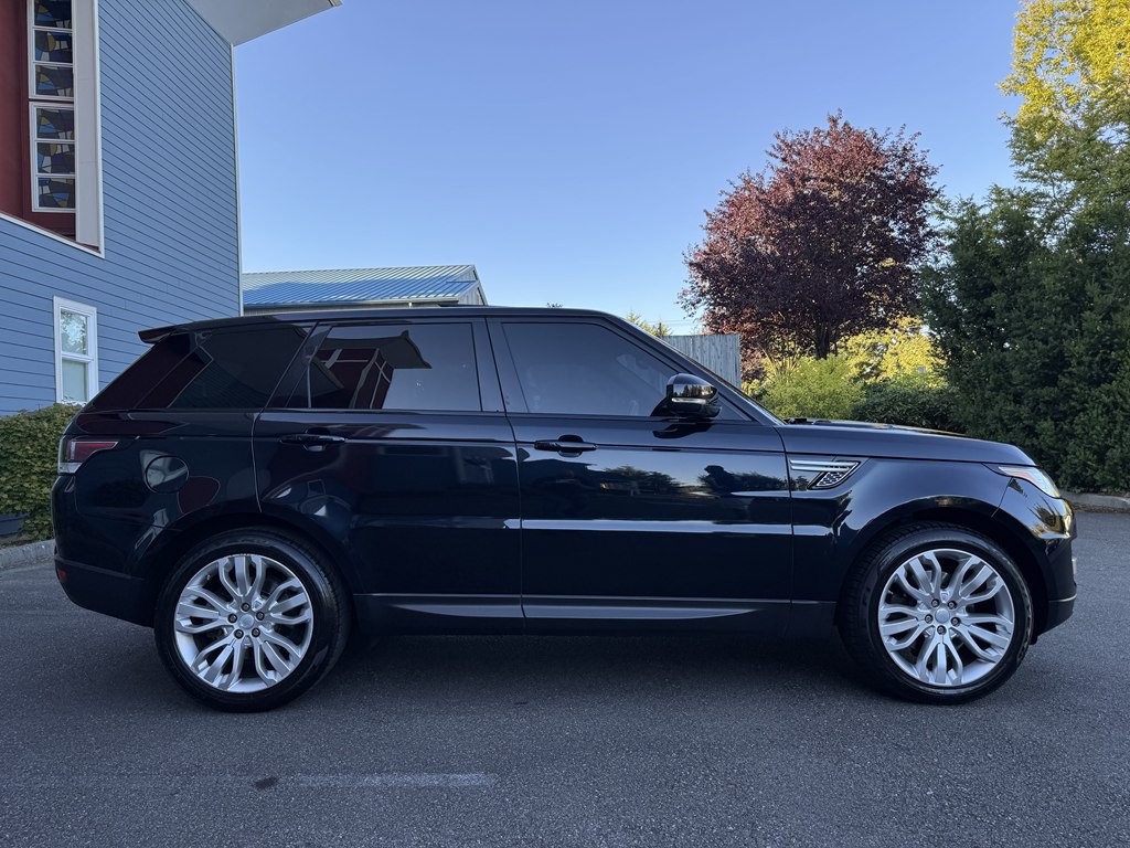 2016 Land Rover Range Rover Image 3
