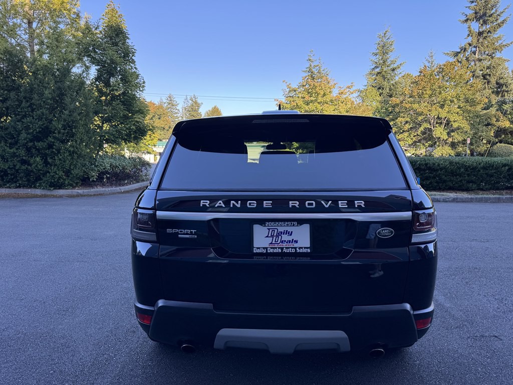 2016 Land Rover Range Rover Image 17
