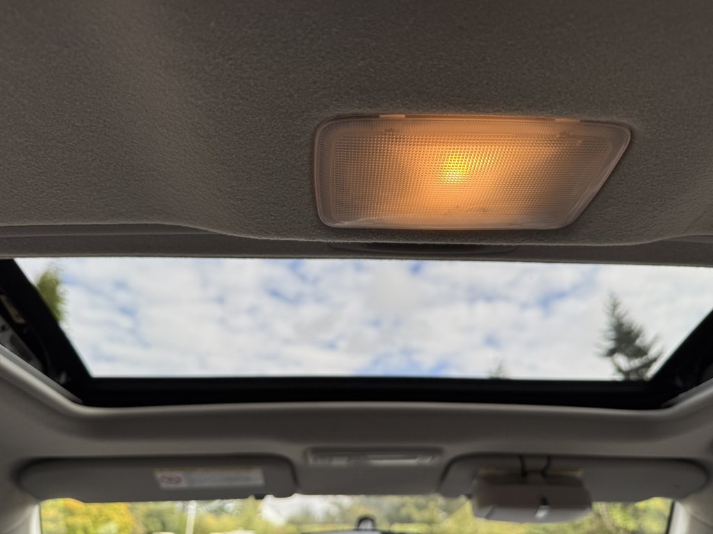 2004 Toyota Corolla Image 20