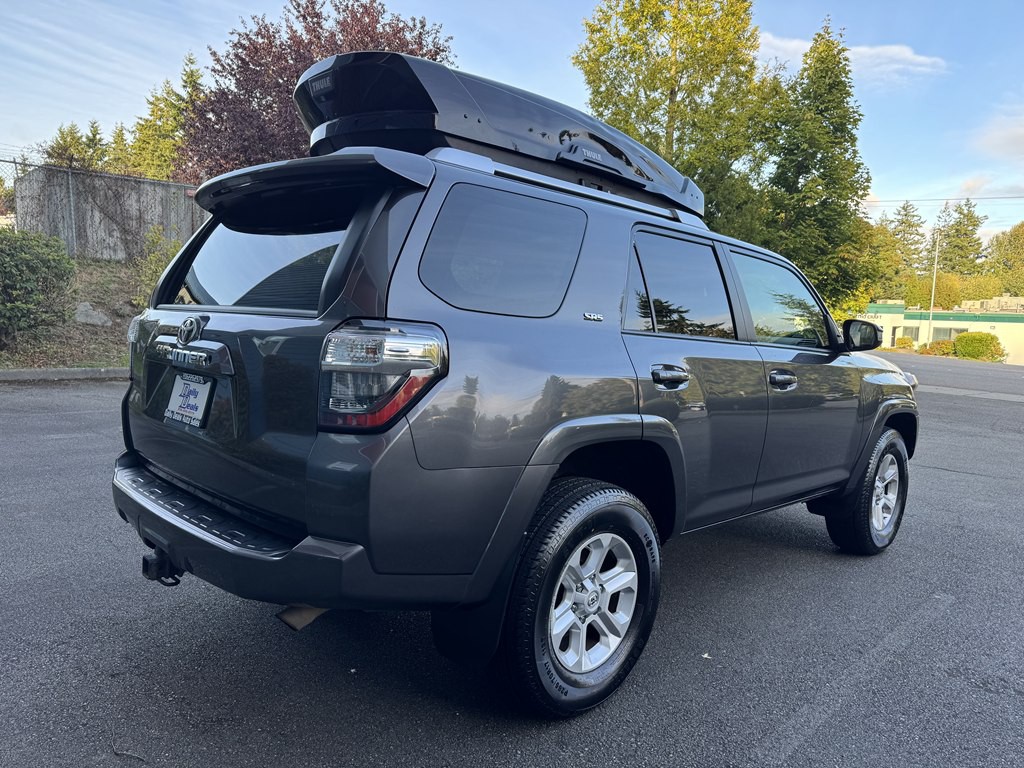 2016 Toyota 4Runner Image 3
