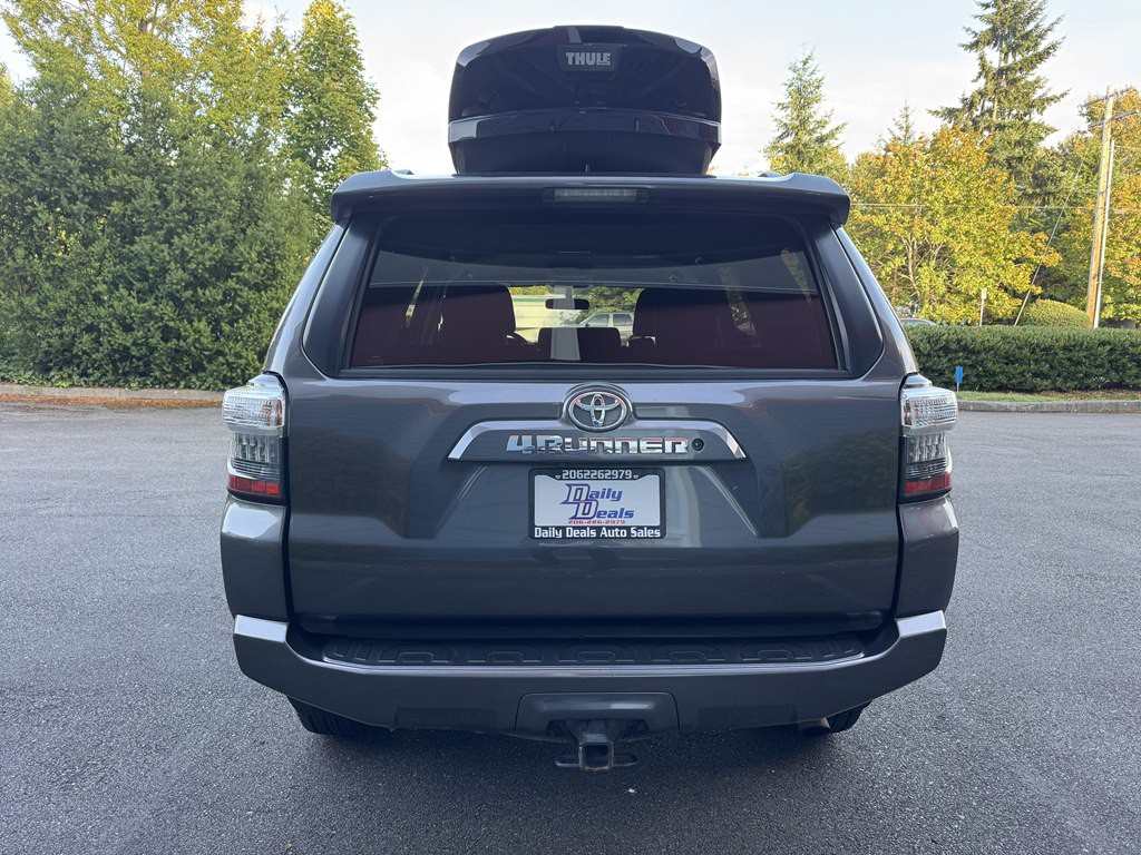 2016 Toyota 4Runner Image 8