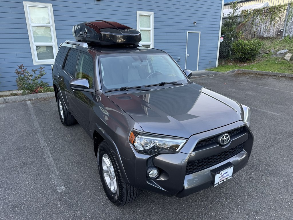 2016 Toyota 4Runner Image 10