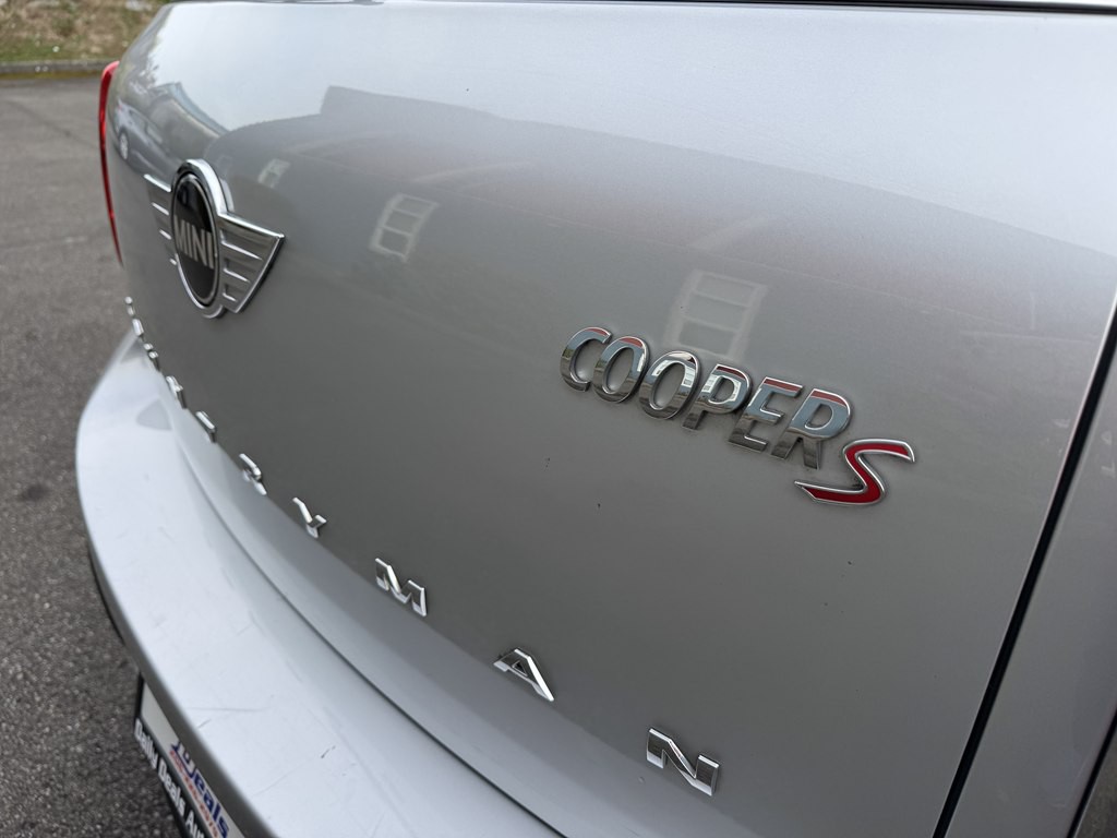 2014 MINI Cooper Image 13