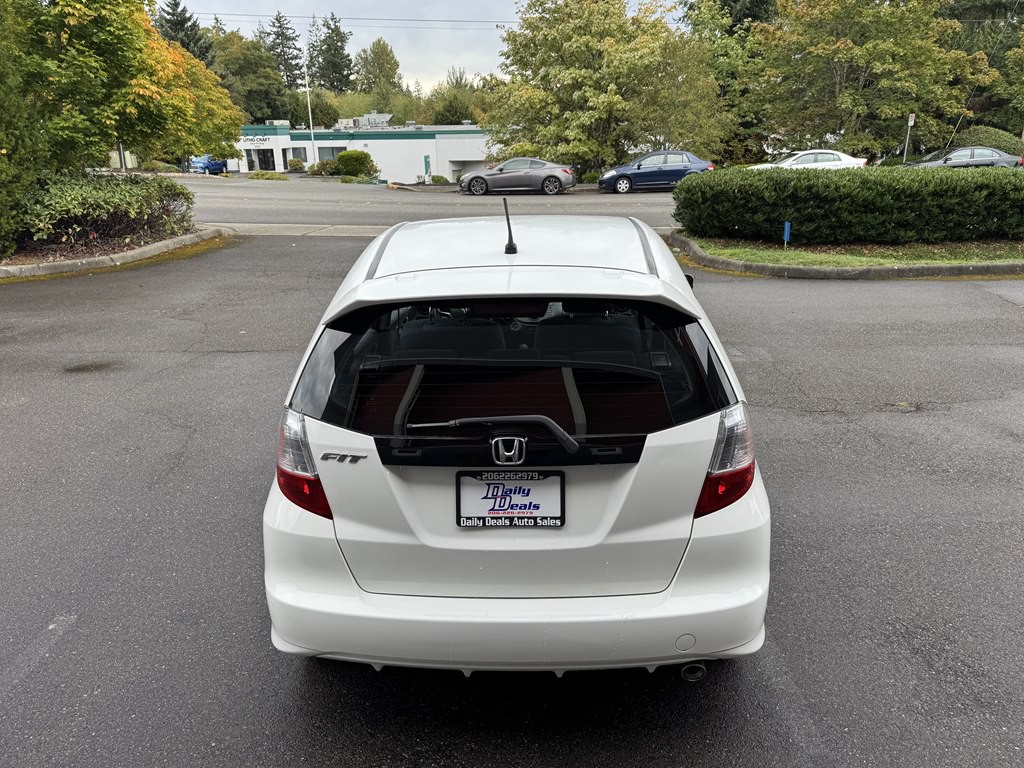 2011 Honda Fit Image 10