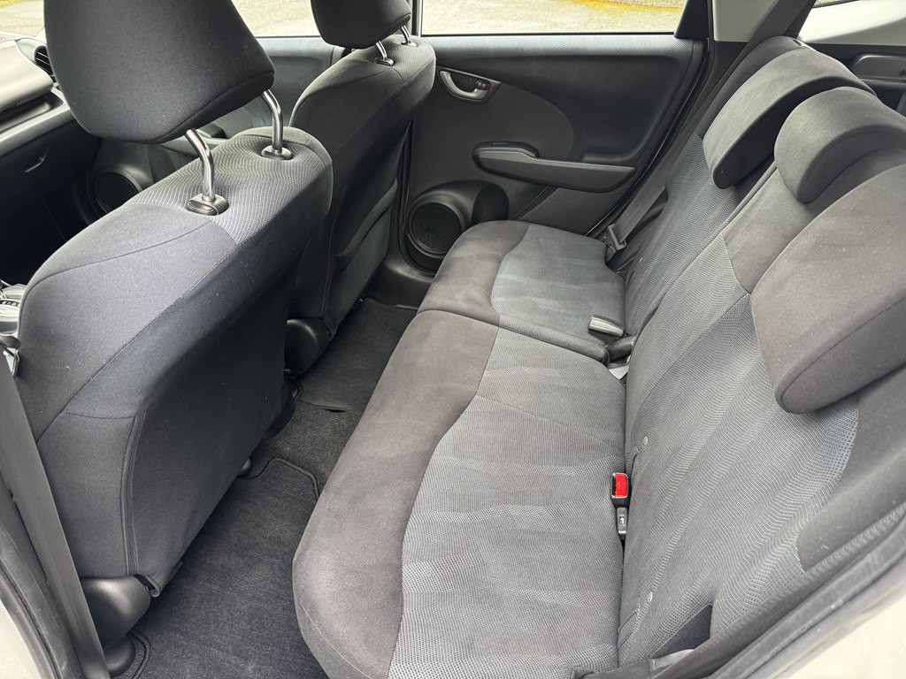 2011 Honda Fit Image 17