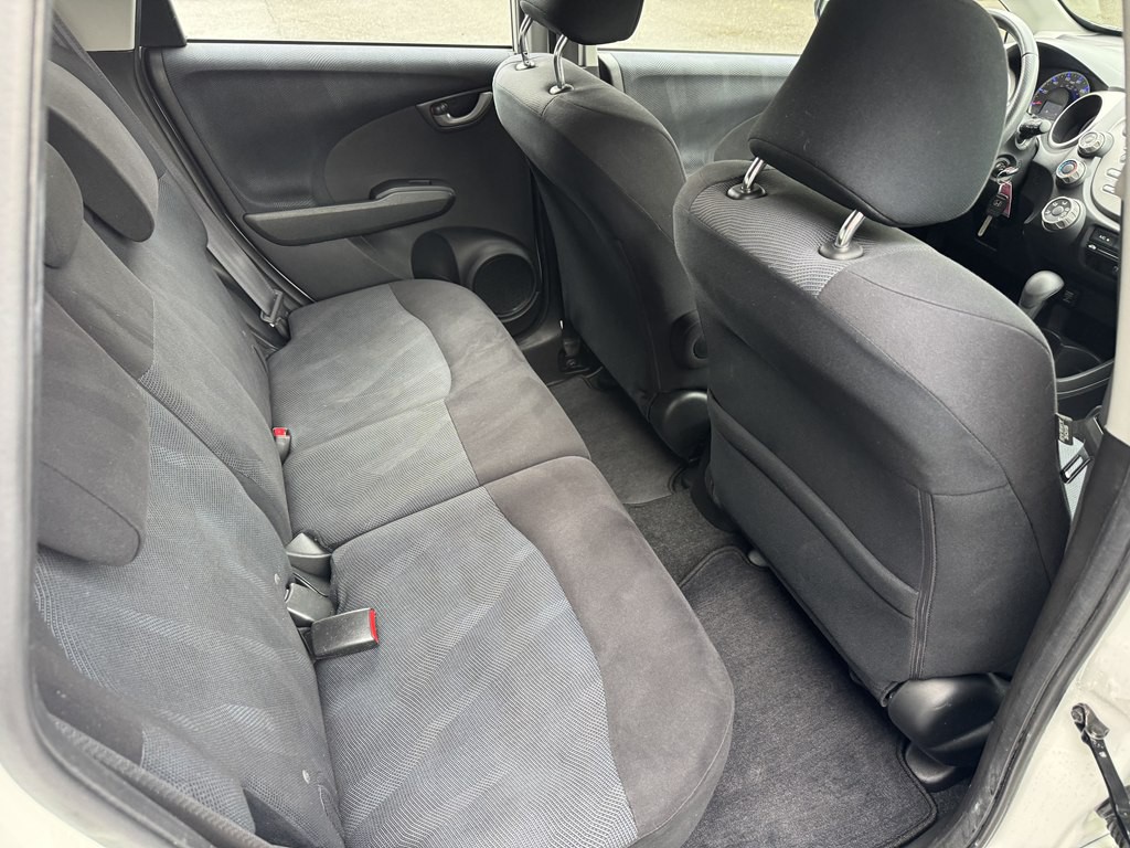 2011 Honda Fit Image 18