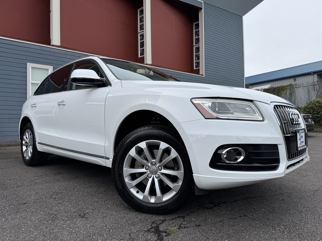 2015 Audi Q5 Image 1