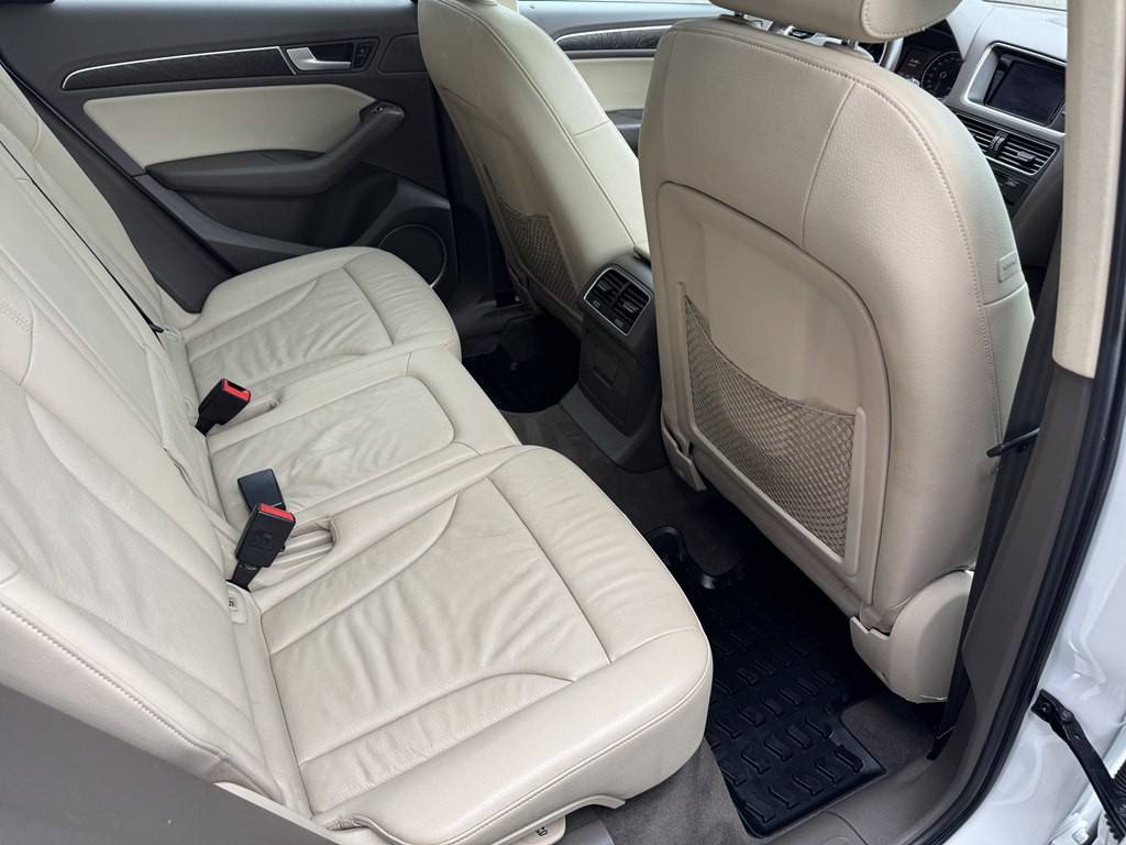 2015 Audi Q5 Image 18