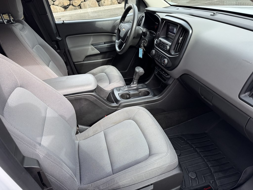 2015 Chevrolet Colorado Image 17