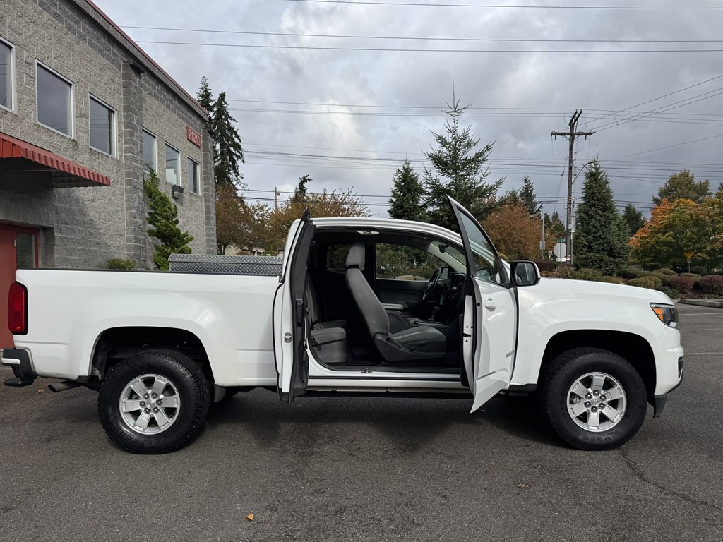2015 Chevrolet Colorado Image 12