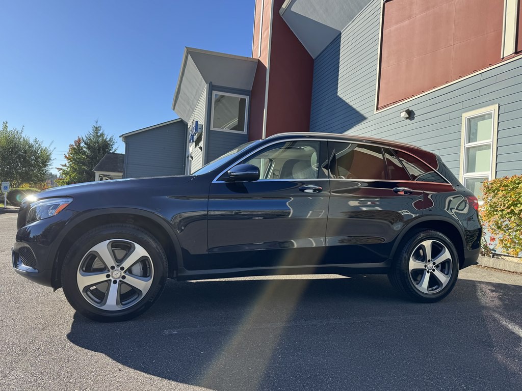 2016 Mercedes-Benz GLC-Class Image 5