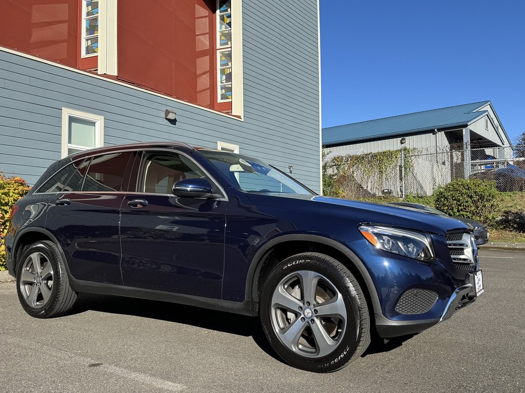 2016 Mercedes-Benz GLC-Class Image 8