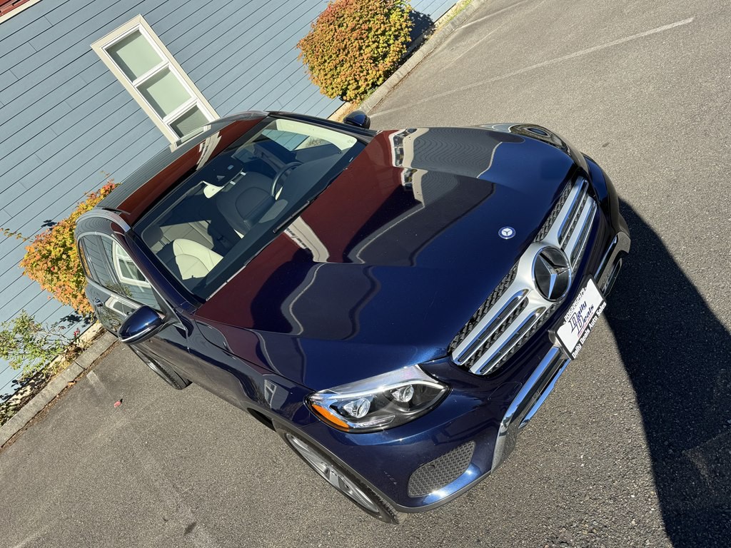 2016 Mercedes-Benz GLC-Class Image 11