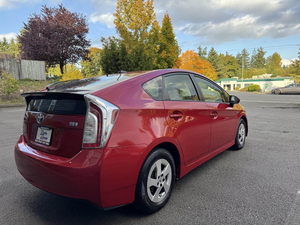 2015 Toyota Prius Image 3