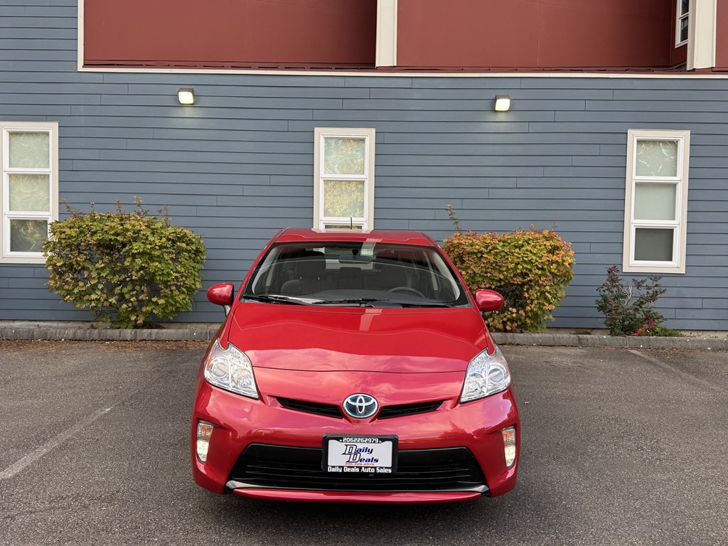 2015 Toyota Prius Image 10