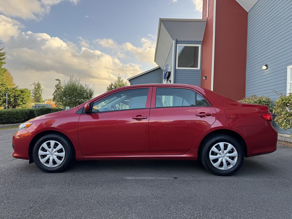 2010 Toyota Corolla Image 5