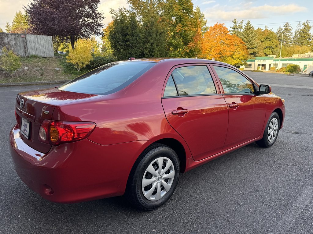 2010 Toyota Corolla Image 8