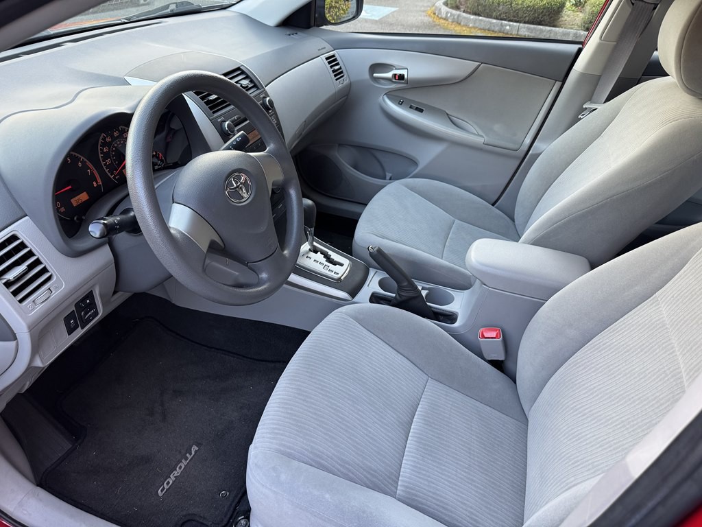 2010 Toyota Corolla Image 15