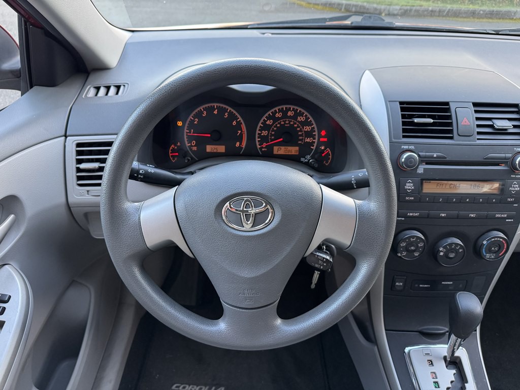 2010 Toyota Corolla Image 17