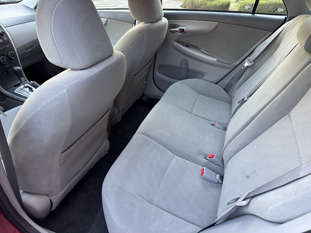 2010 Toyota Corolla Image 18
