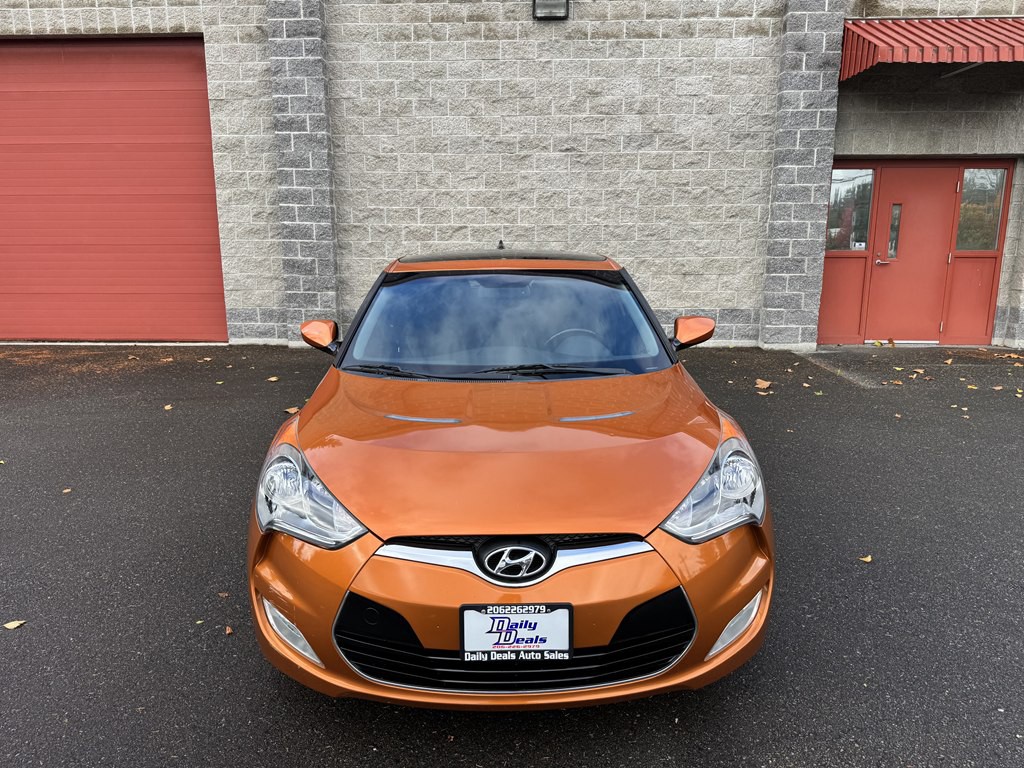 2013 Hyundai Veloster Image 9