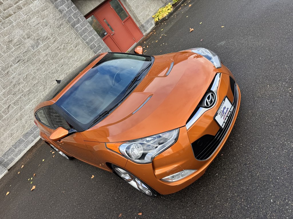 2013 Hyundai Veloster Image 12