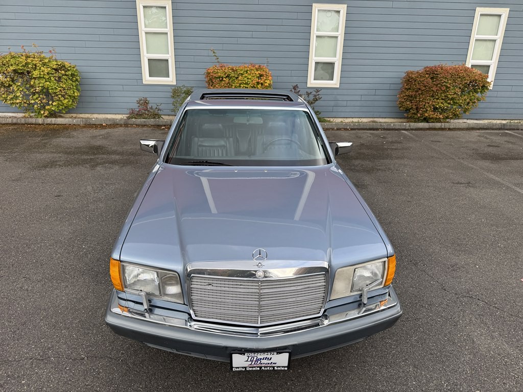 1988 Mercedes-Benz 420-Class Image 11